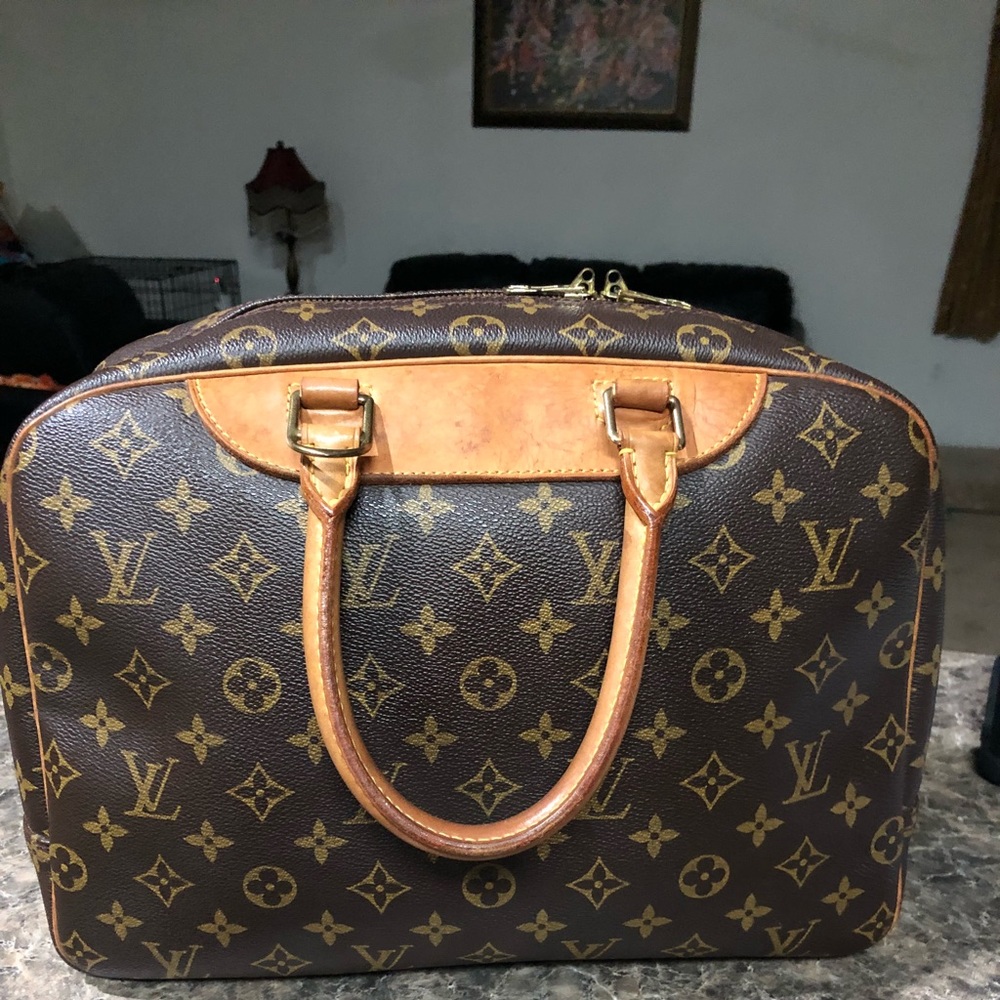 Louis Vuitton Deauville